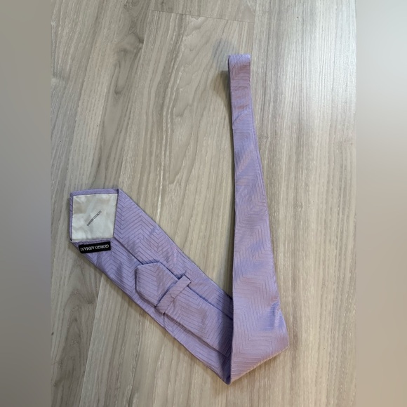 Vintage Giorgio Armani Tie – Lavender Zigzag – 100% Silk – Pristine - Picture 3 of 5